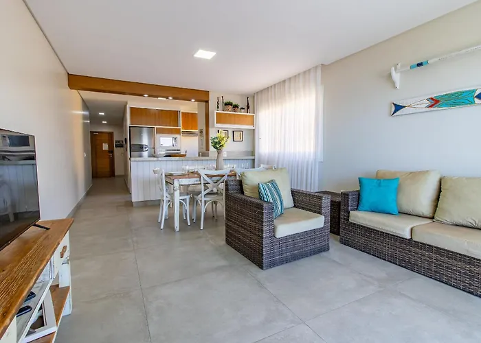 1078 - Apartamento Com Vista Para O Mar Em Bombinhas